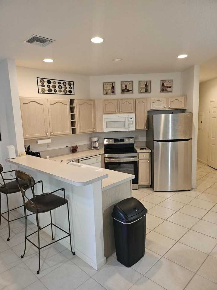 8421 Mulligan Cir #A