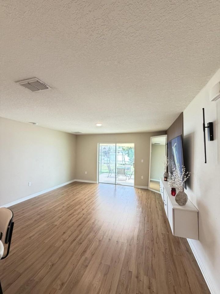 4249 Sw Whitebread Rd - Photo 3 of 43