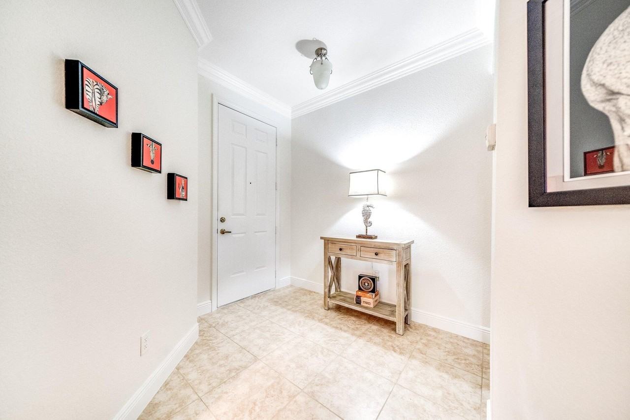 2106 Wingate Bnd - Photo 6 of 27