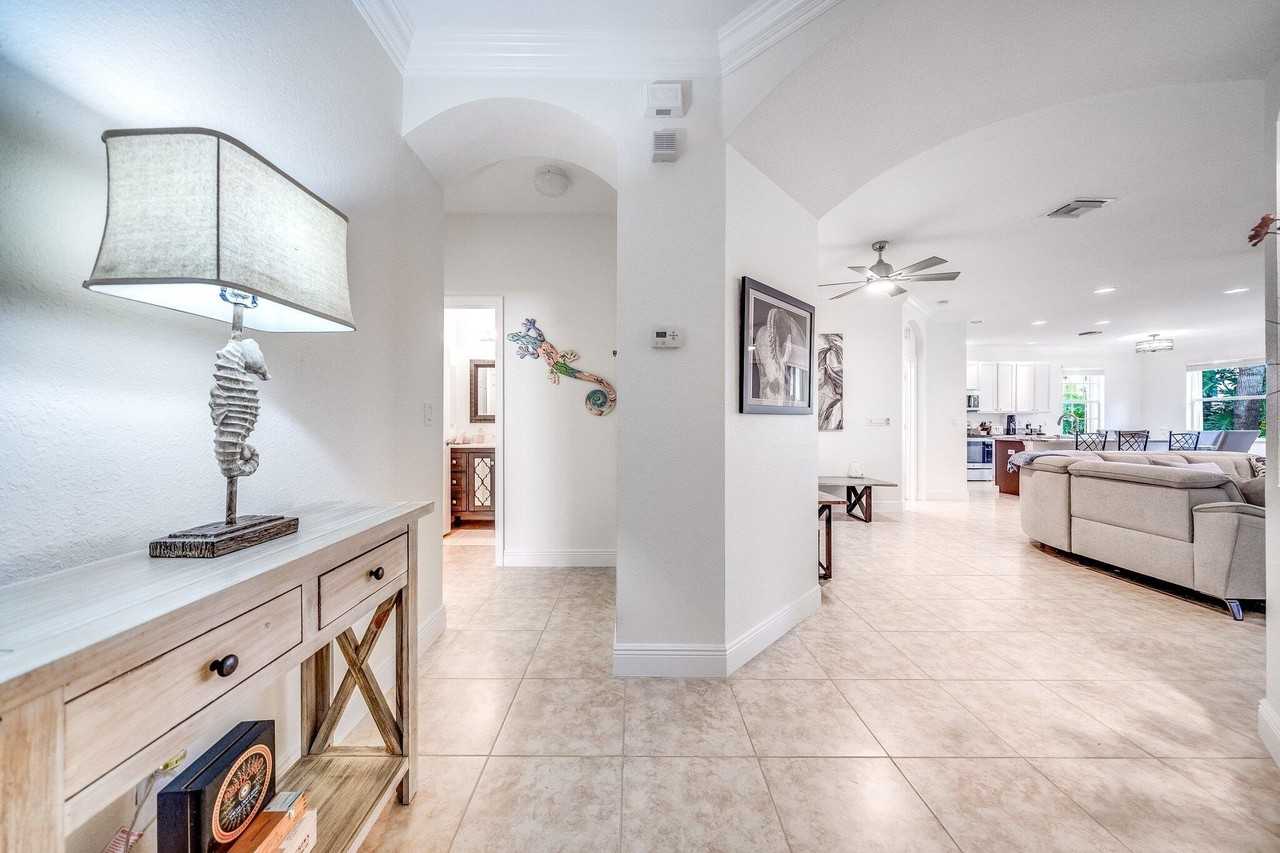 2106 Wingate Bnd - Photo 7 of 27