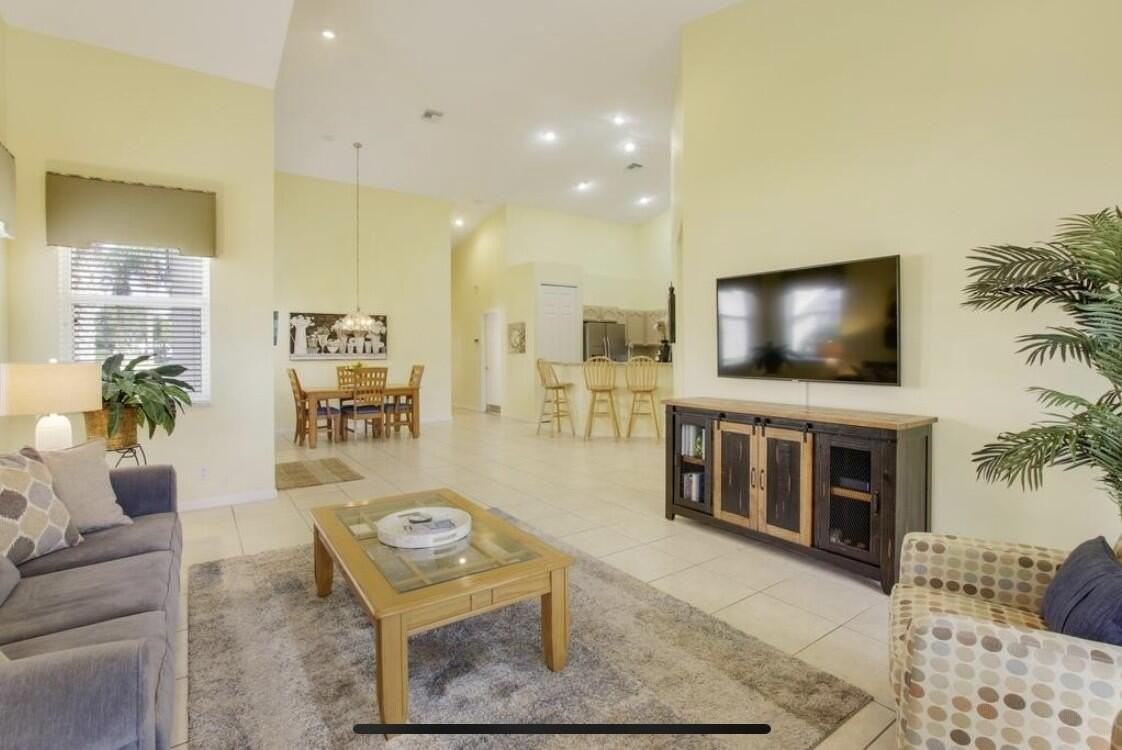 9333 World Cup Way - Photo 2 of 28