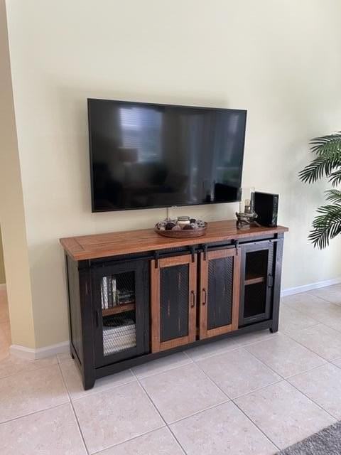 9333 World Cup Way - Photo 4 of 28