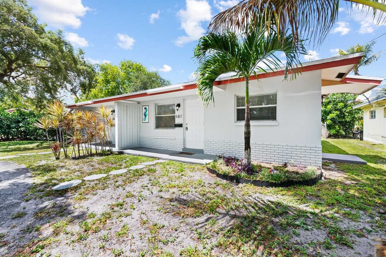 581 Nw 17th Pl - Photo 3 of 15