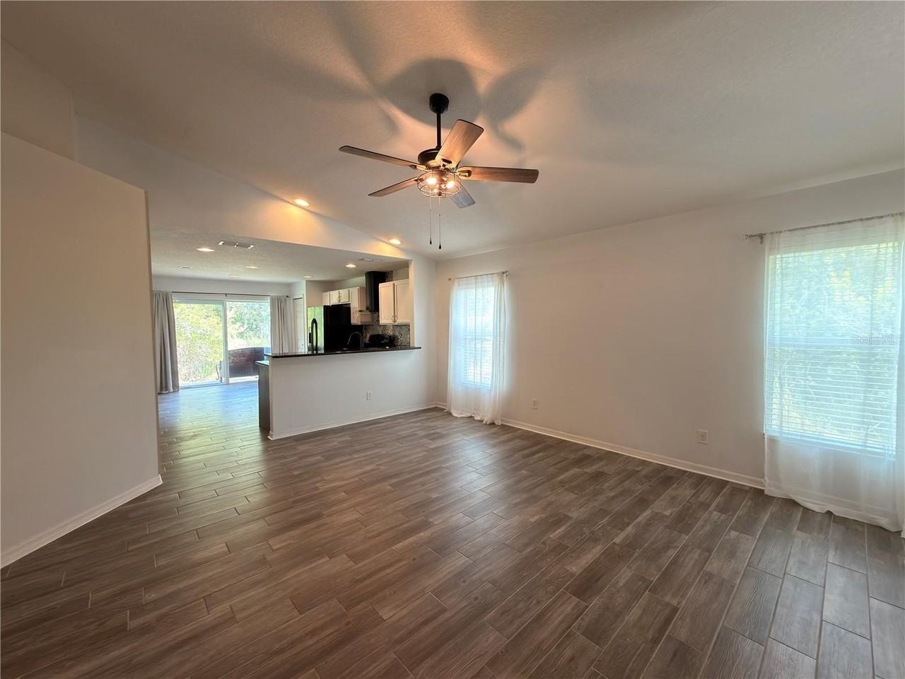 5806 Oak Mill Ter - Photo 5 of 22