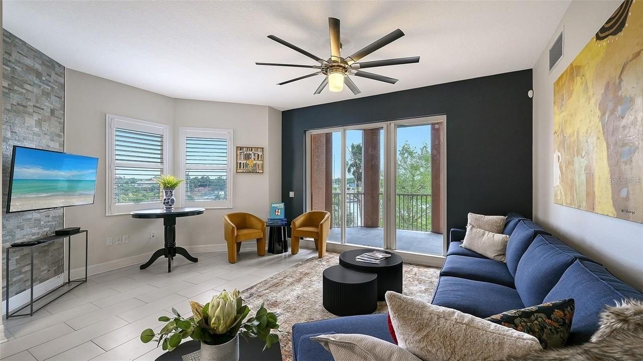 1921 Monte Carlo Dr #302 - Photo 5 of 38