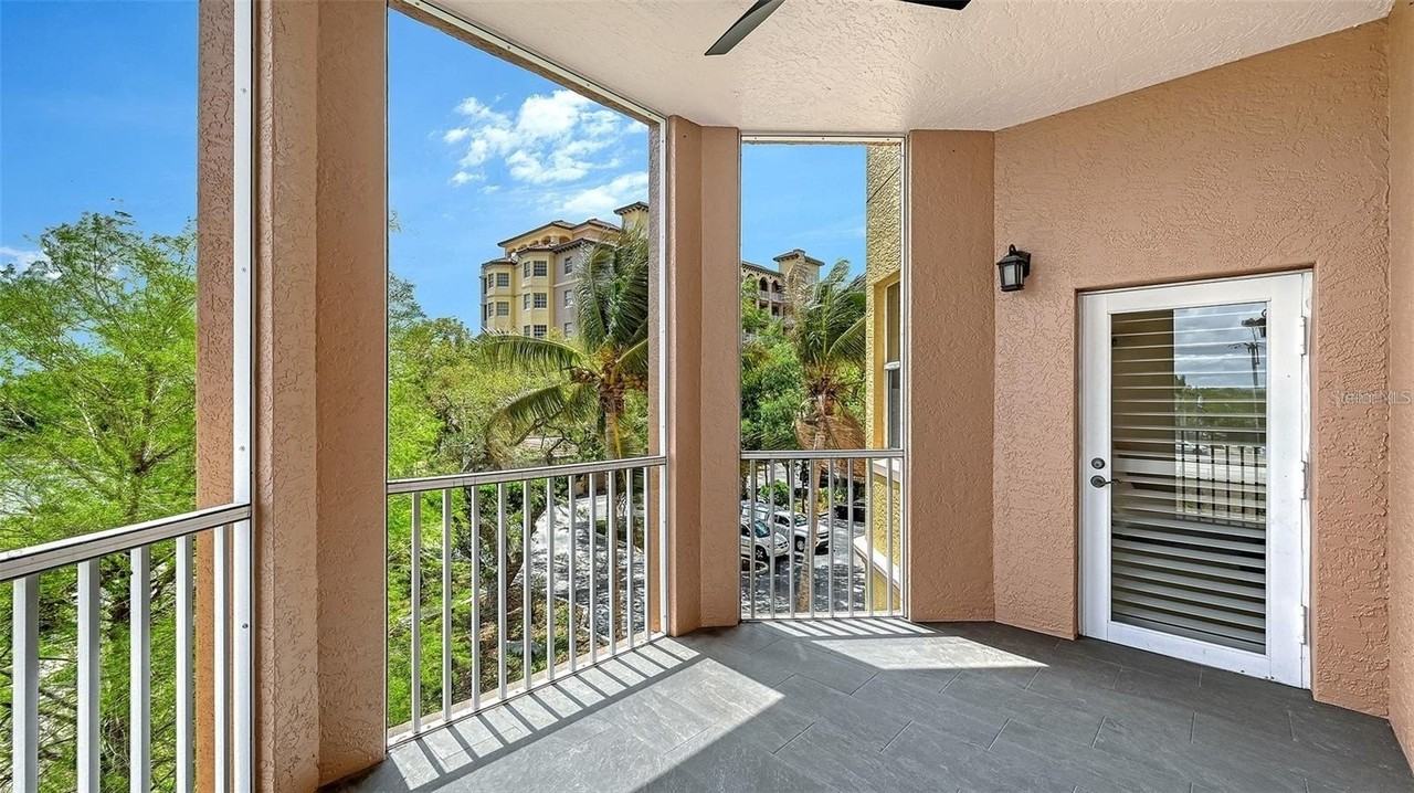 1921 Monte Carlo Dr #302 - Photo 7 of 38