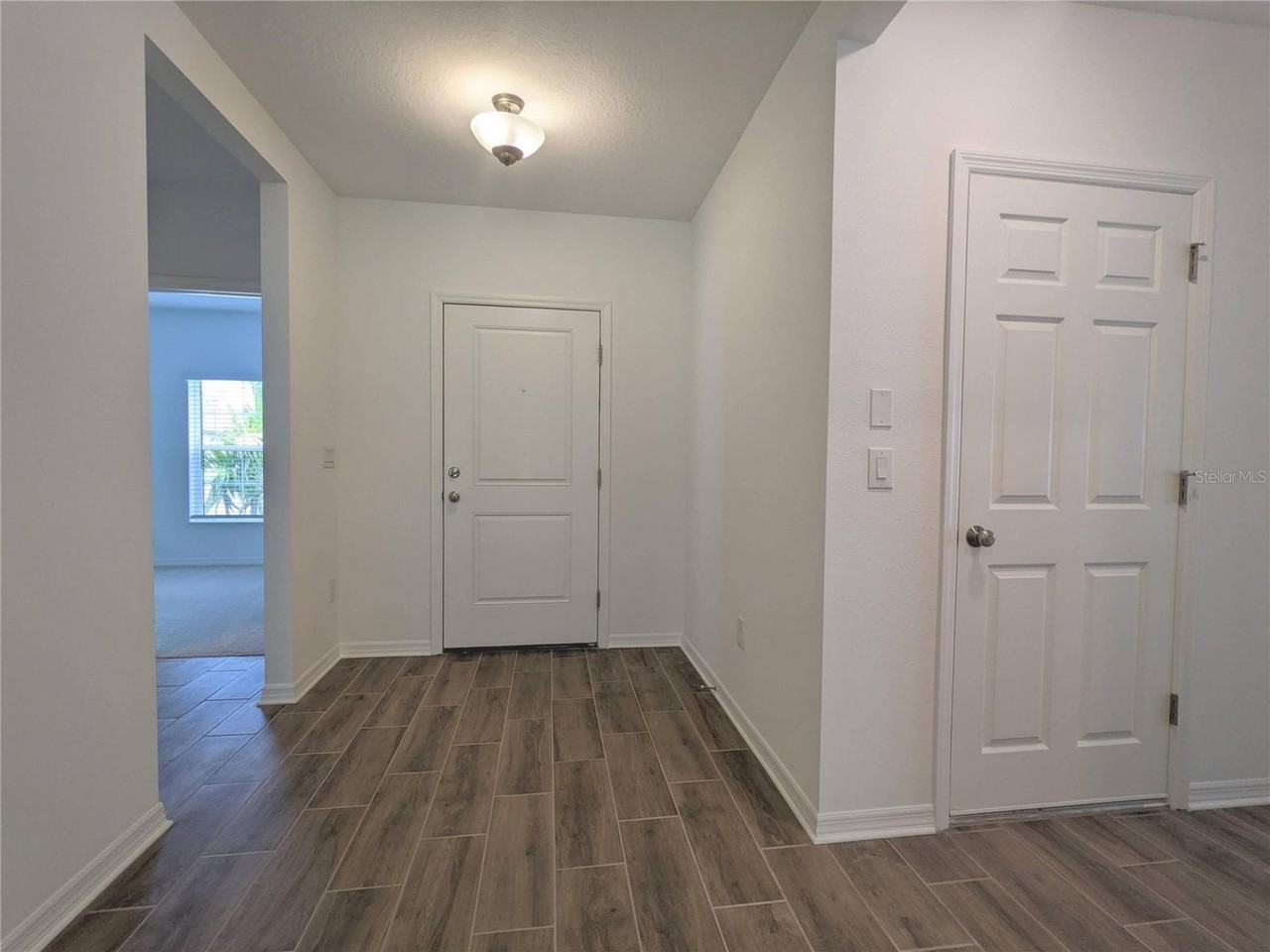 5410 Badini Way - Photo 2 of 32