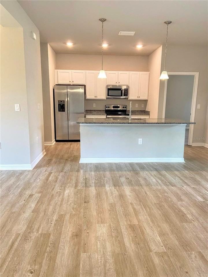 1353 Sadnet Ln - Photo 2 of 13