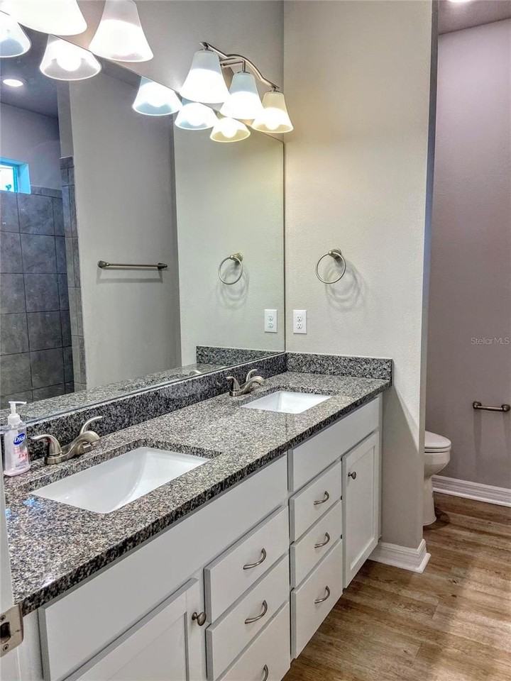 1353 Sadnet Ln - Photo 7 of 13