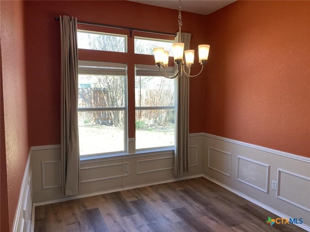 2708 Butterfly Dr - Photo 4 of 17