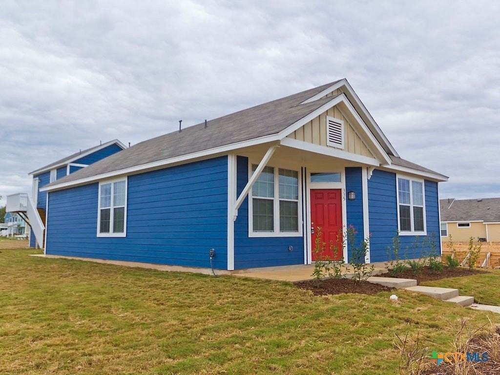 335 Rachel St #MAIN - Photo 3 of 25