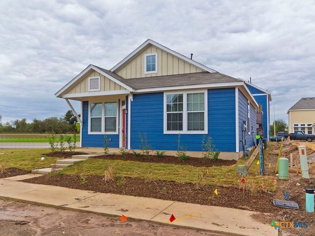 335 Rachel St #MAIN - Photo 5 of 25