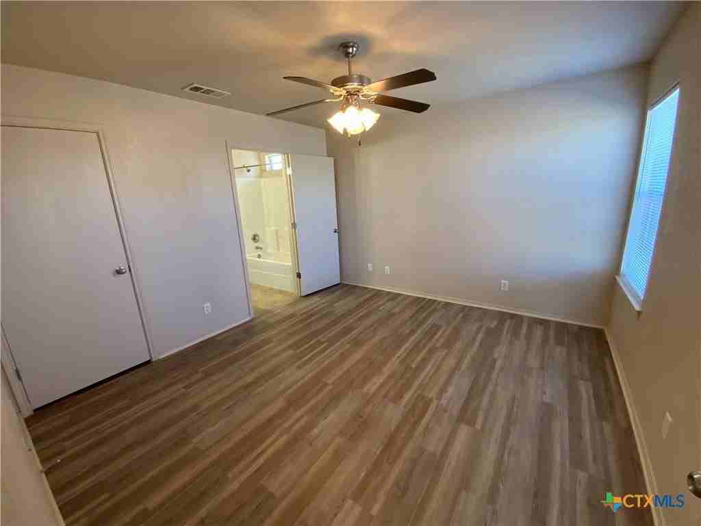 2212 Bellmont - Photo 7 of 16