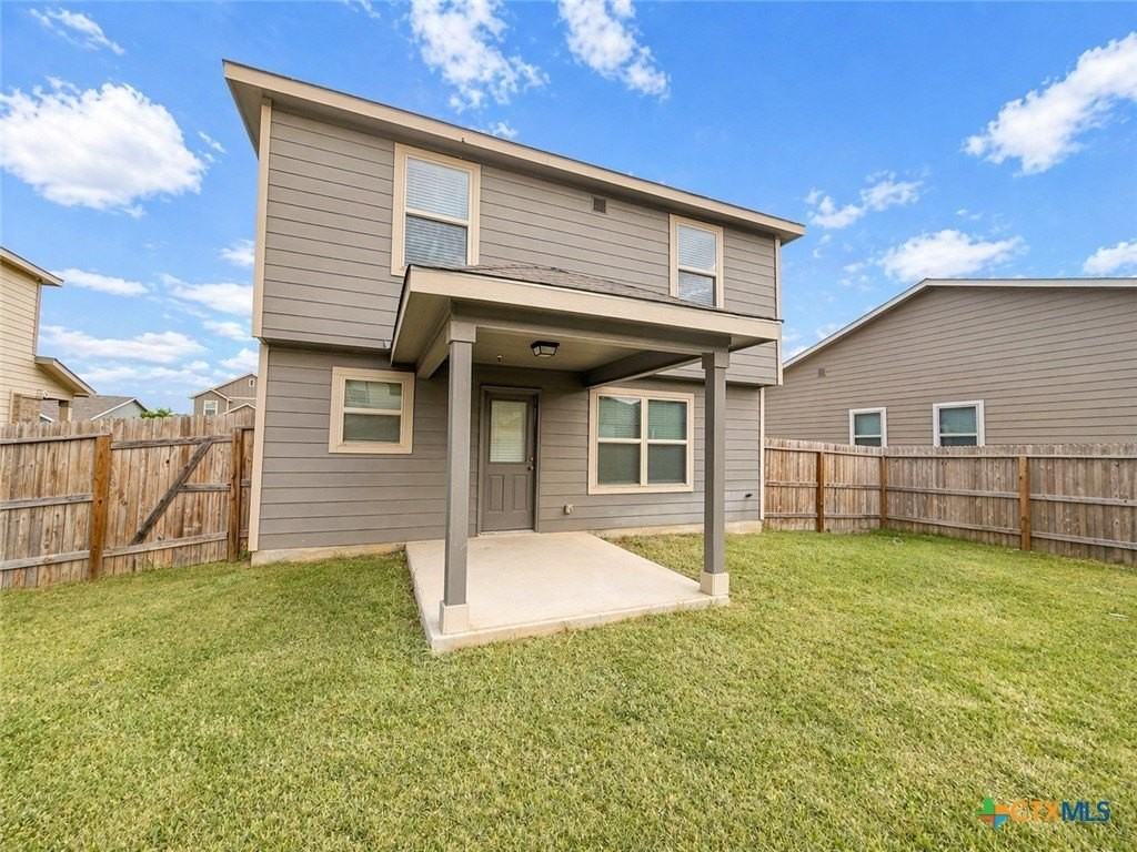 2432 Ayers Dr - Photo 6 of 30
