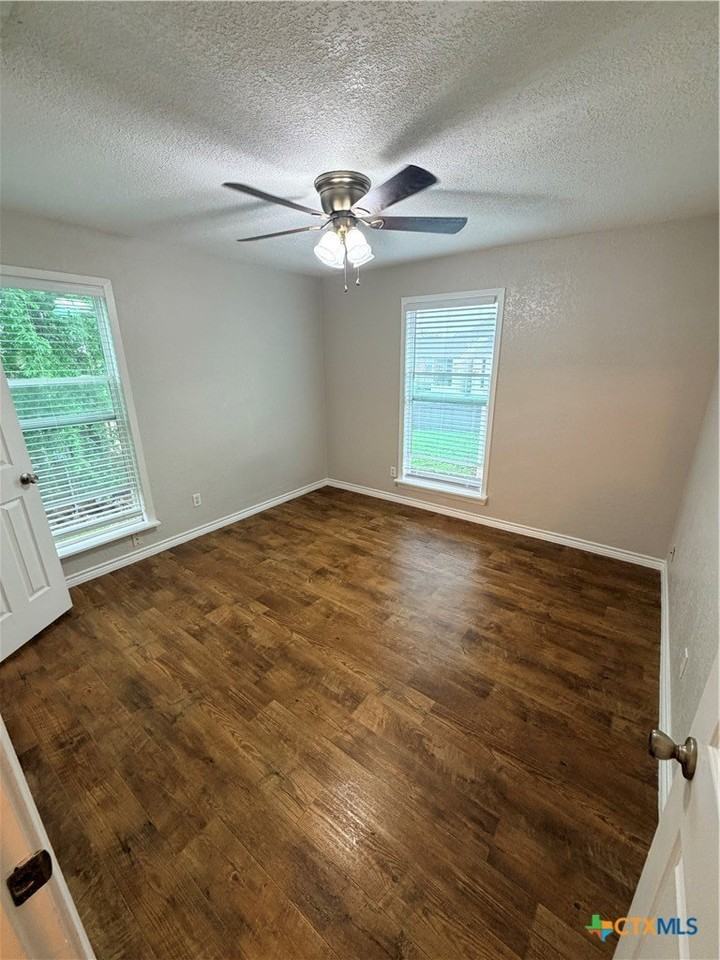 208 Uhland Rd #3 - Photo 7 of 12