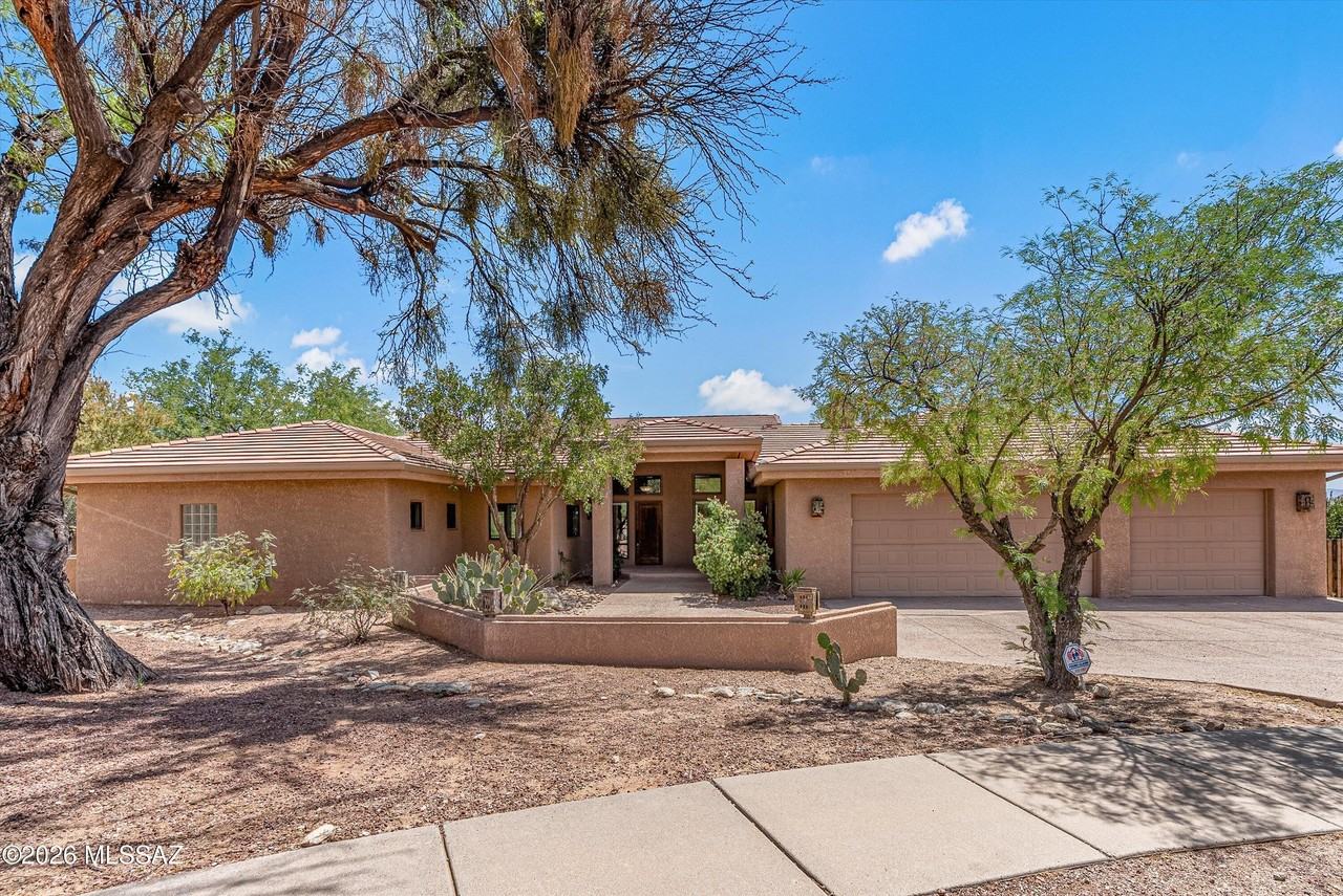 5700 N Barrasca Ave - Photo 2 of 49