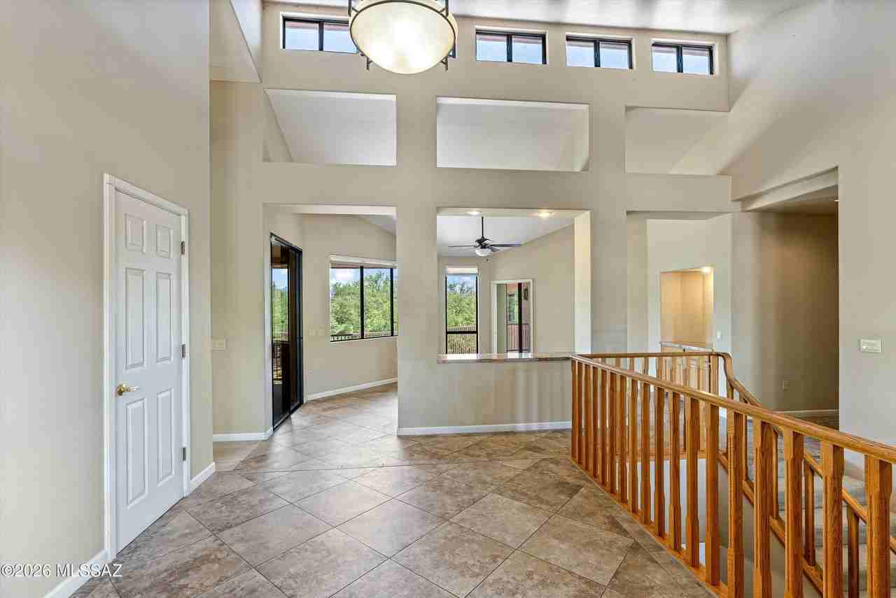 5700 N Barrasca Ave - Photo 6 of 49