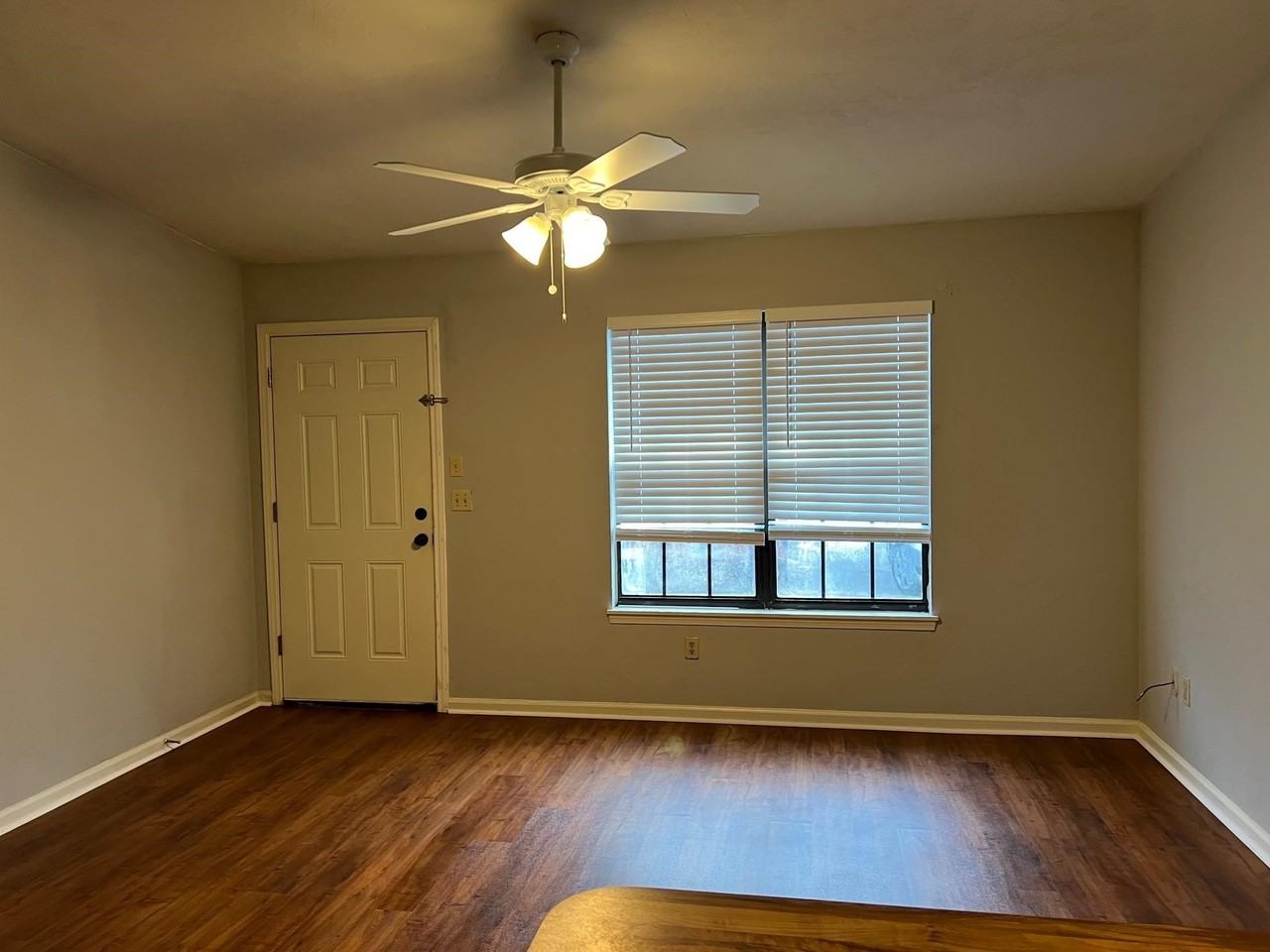 218 White Dr #D - Photo 7 of 20