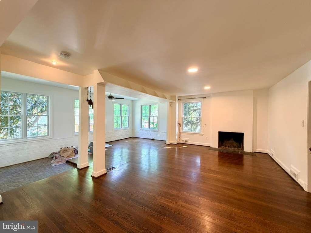 5015 Fulton St Nw - Photo 7 of 25