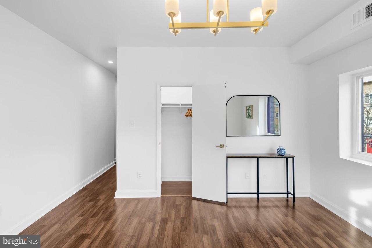 2834 R St Se #6 - Photo 2 of 20