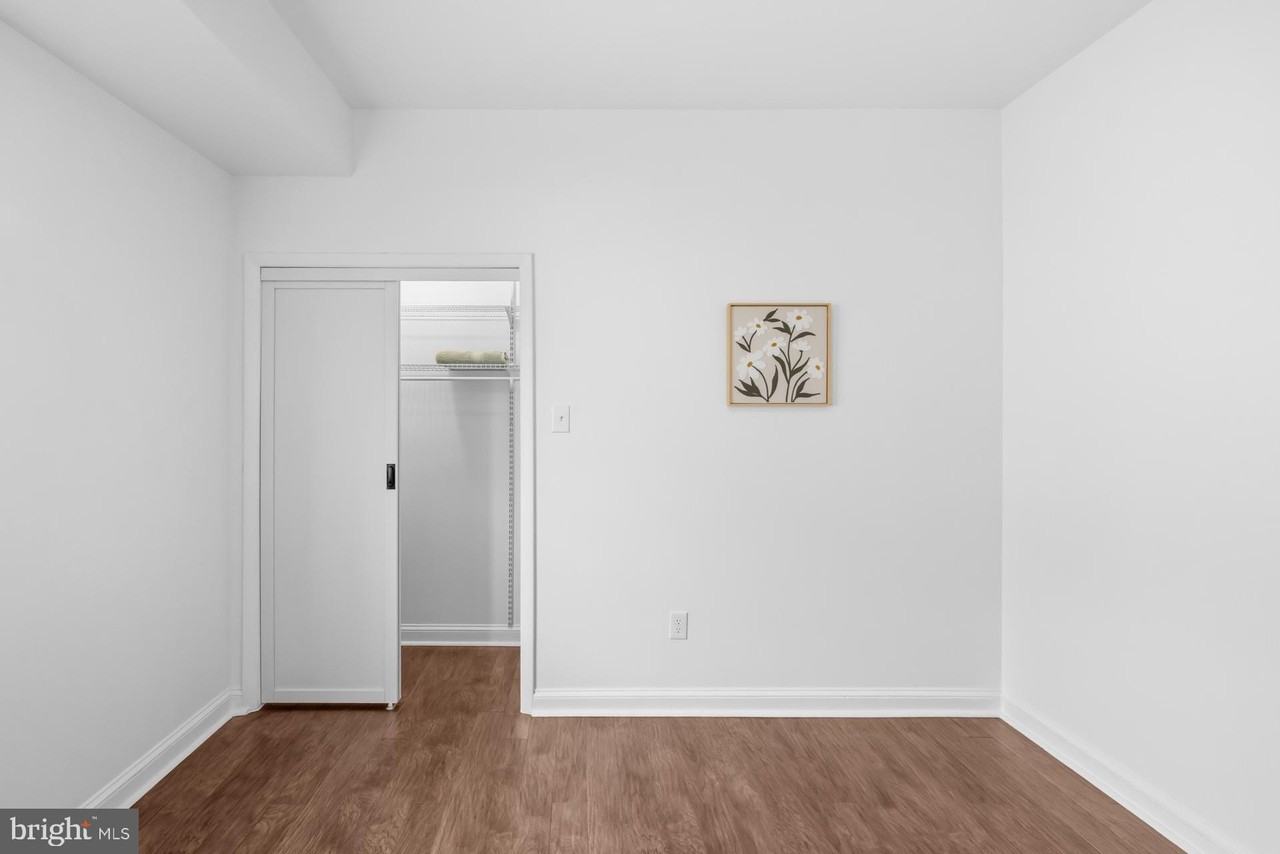 2834 R St Se #6 - Photo 4 of 20