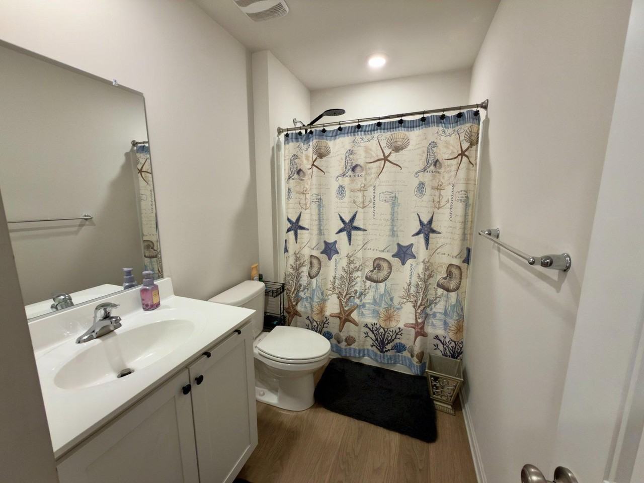 61 New England Dr - Photo 6 of 20