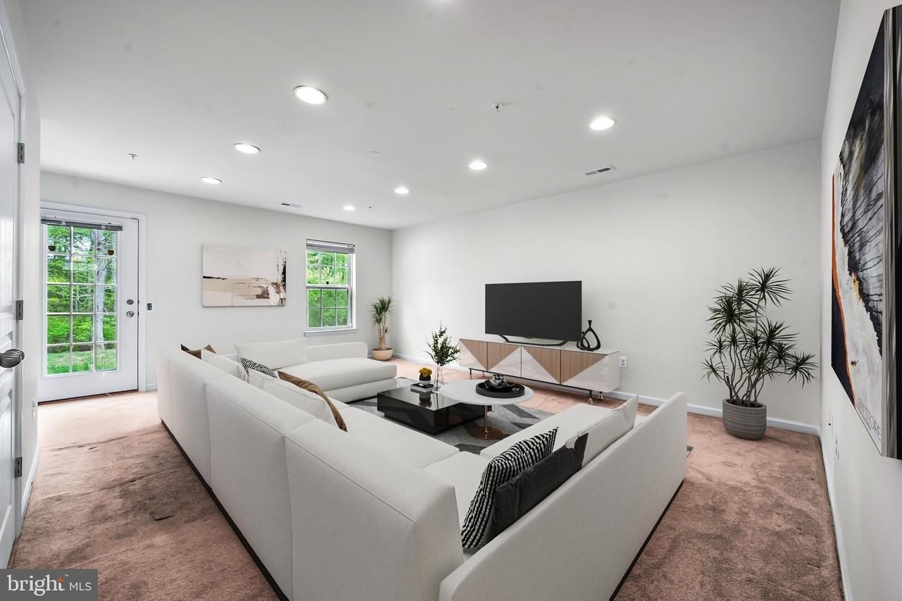 644 Shore Forest Dr - Photo 6 of 30