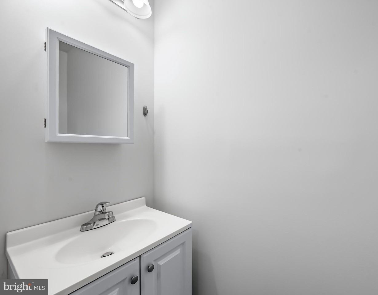 644 Shore Forest Dr - Photo 7 of 30