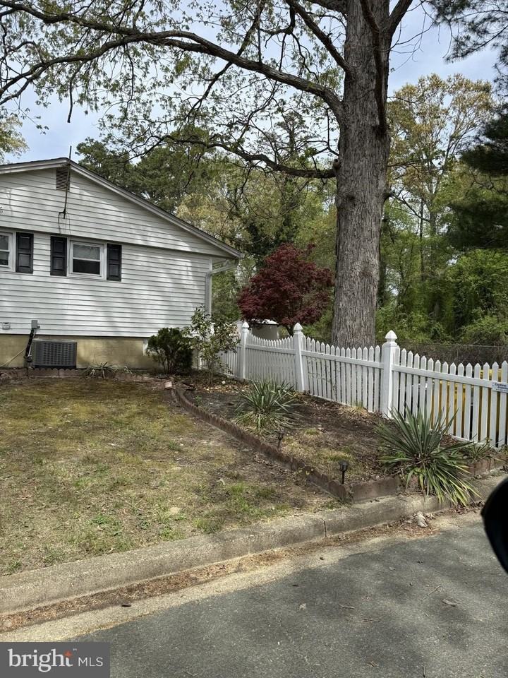 23 N Carolina Ave - Photo 2 of 10