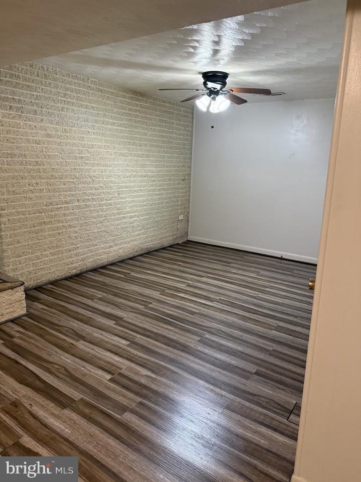 23 N Carolina Ave - Photo 6 of 10