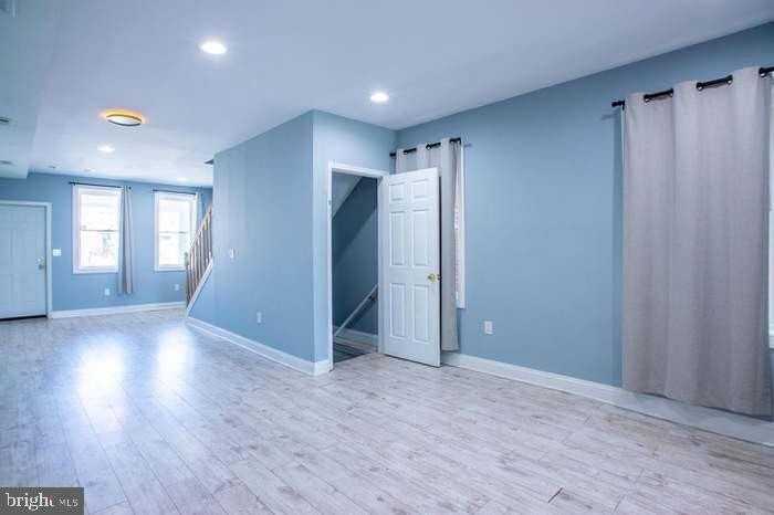 4013 Edmondson Ave - Photo 7 of 31