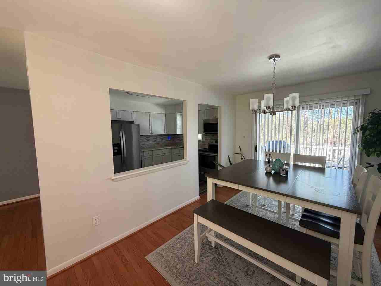 18 Jameson Ln - Photo 6 of 39