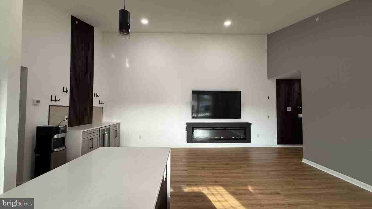 3502 Thomas Pointe Ct #3C - Photo 5 of 46