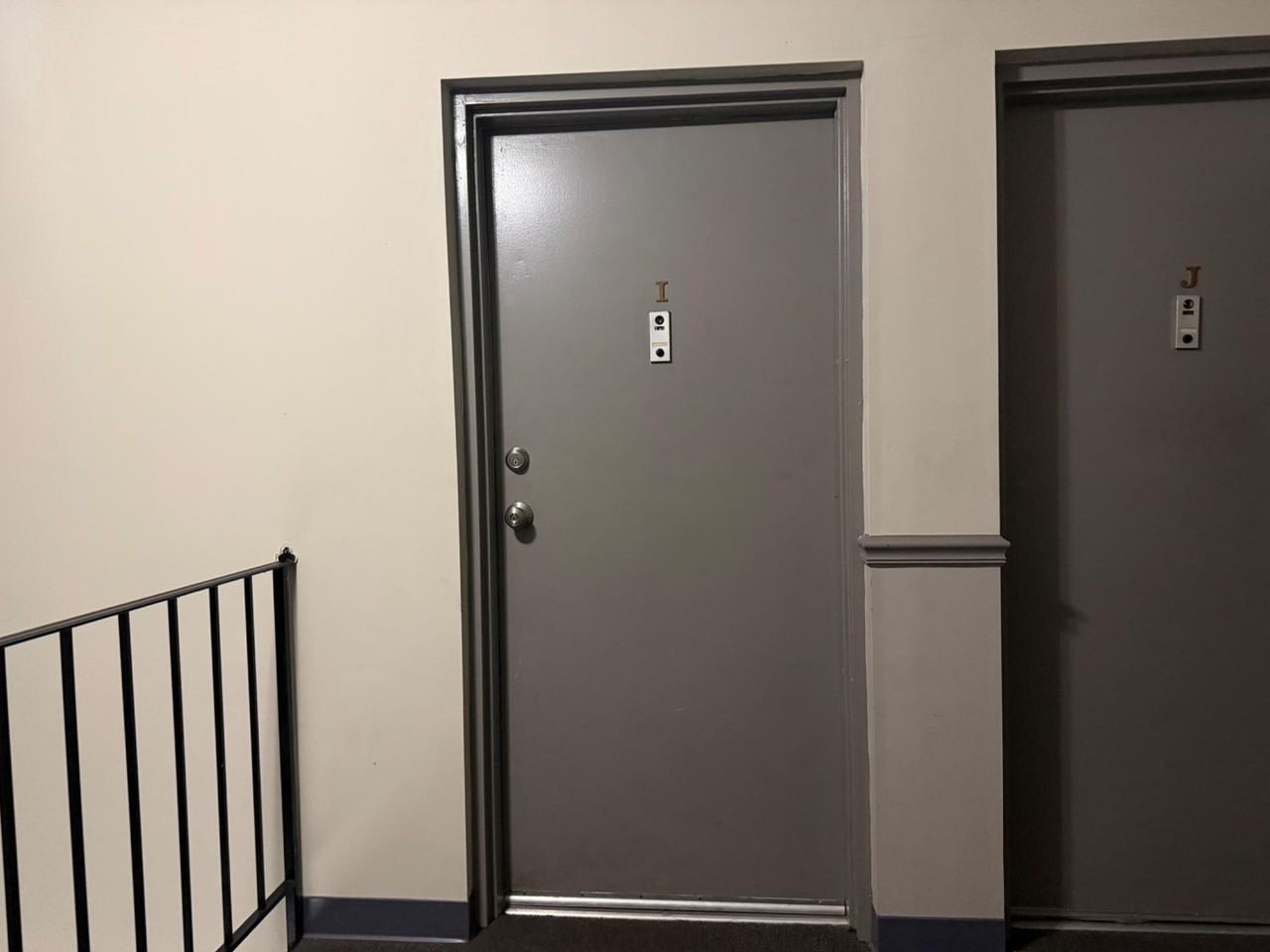 140 Royal Oak Dr #I - Photo 2 of 18