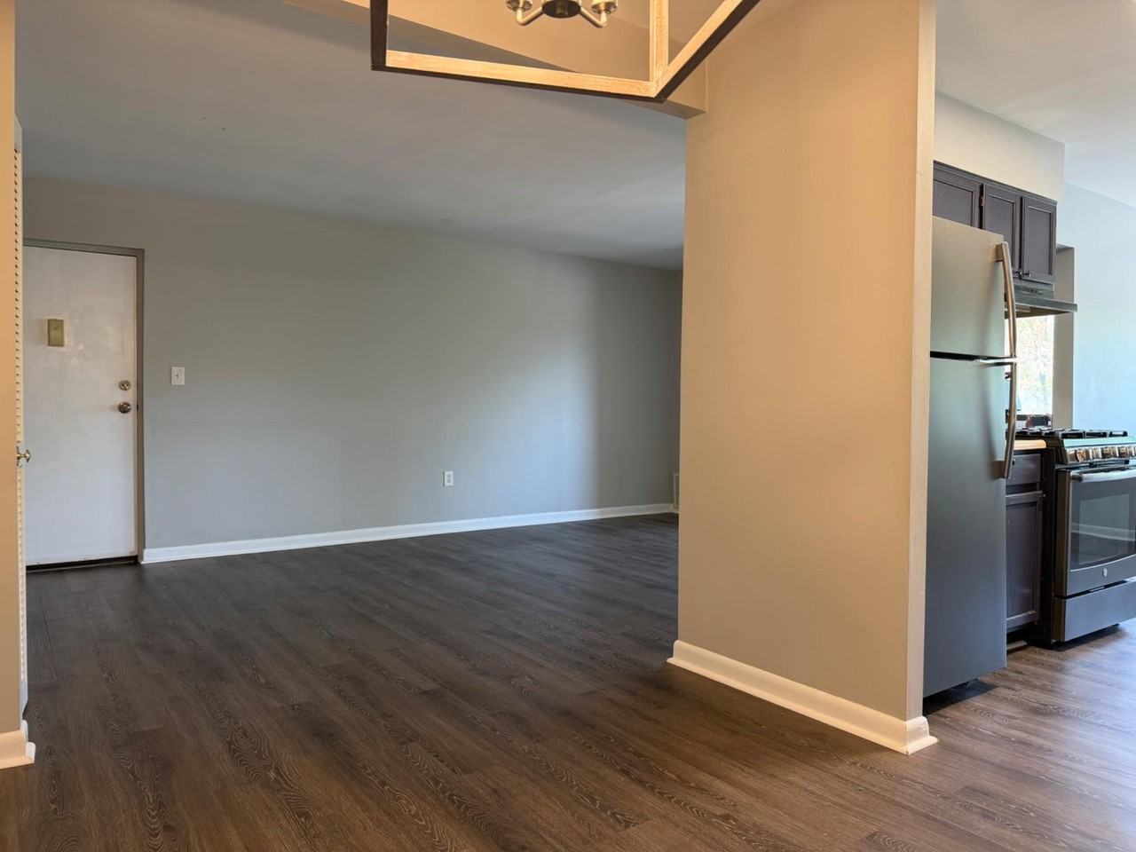 140 Royal Oak Dr #I - Photo 6 of 18