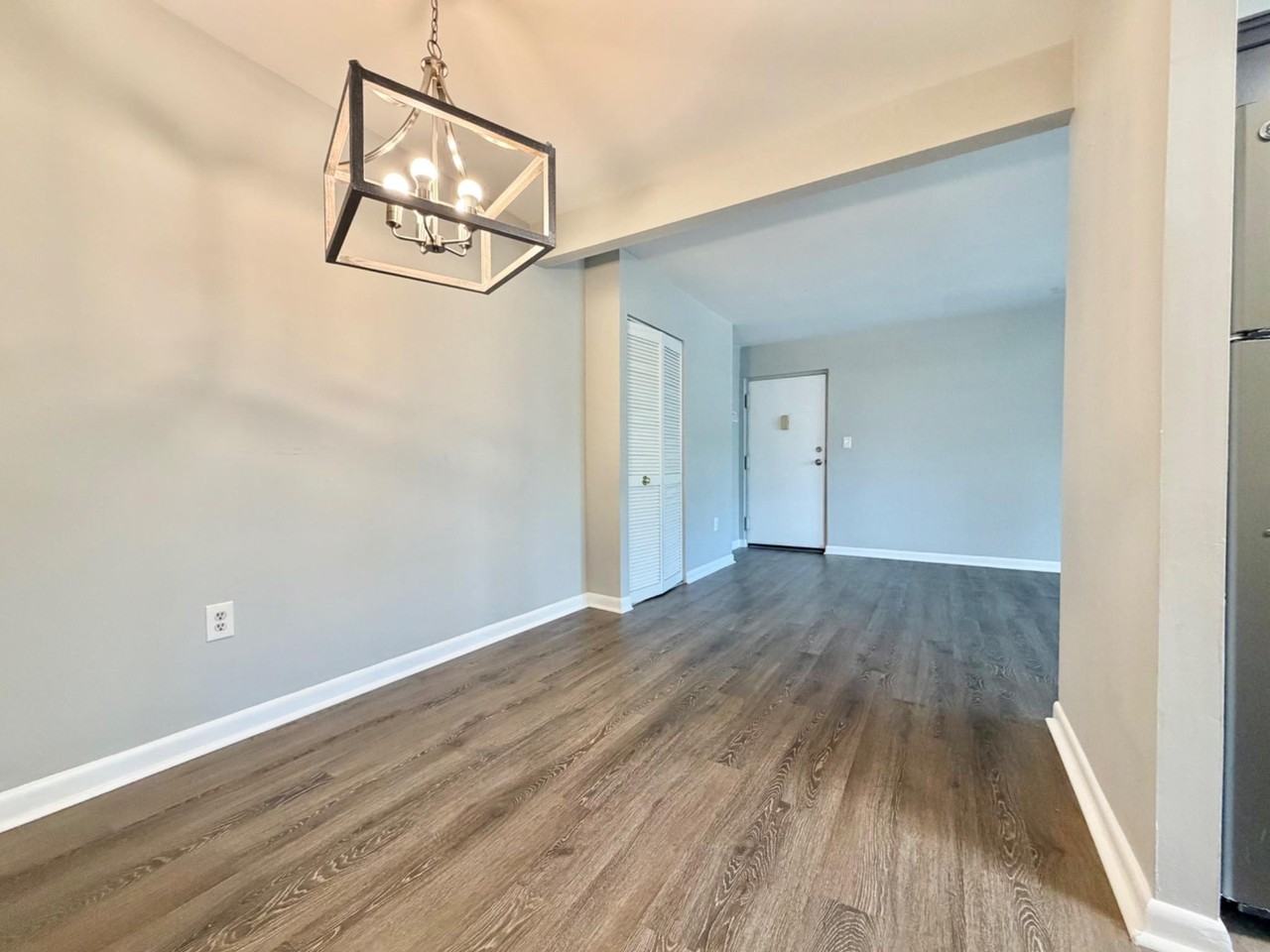 140 Royal Oak Dr #I - Photo 7 of 18