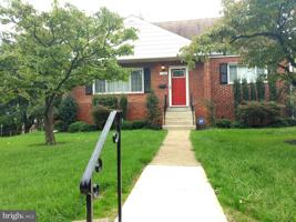 featured image of 11305 Galt Ave
