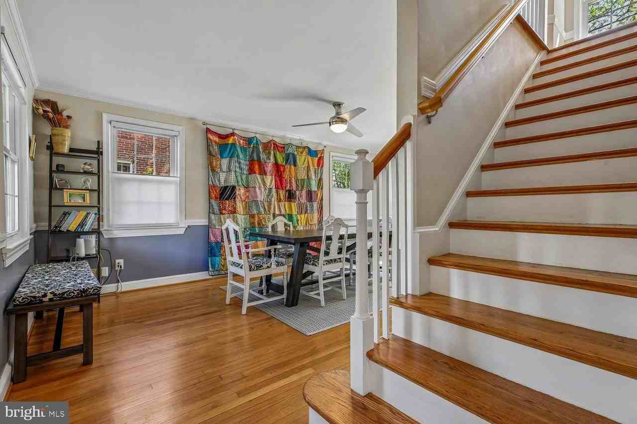 1812 Brisbane St - Photo 6 of 33