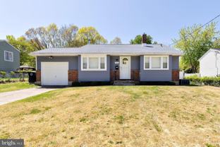 912 Aston Martin Dr - Photo 1 of 1