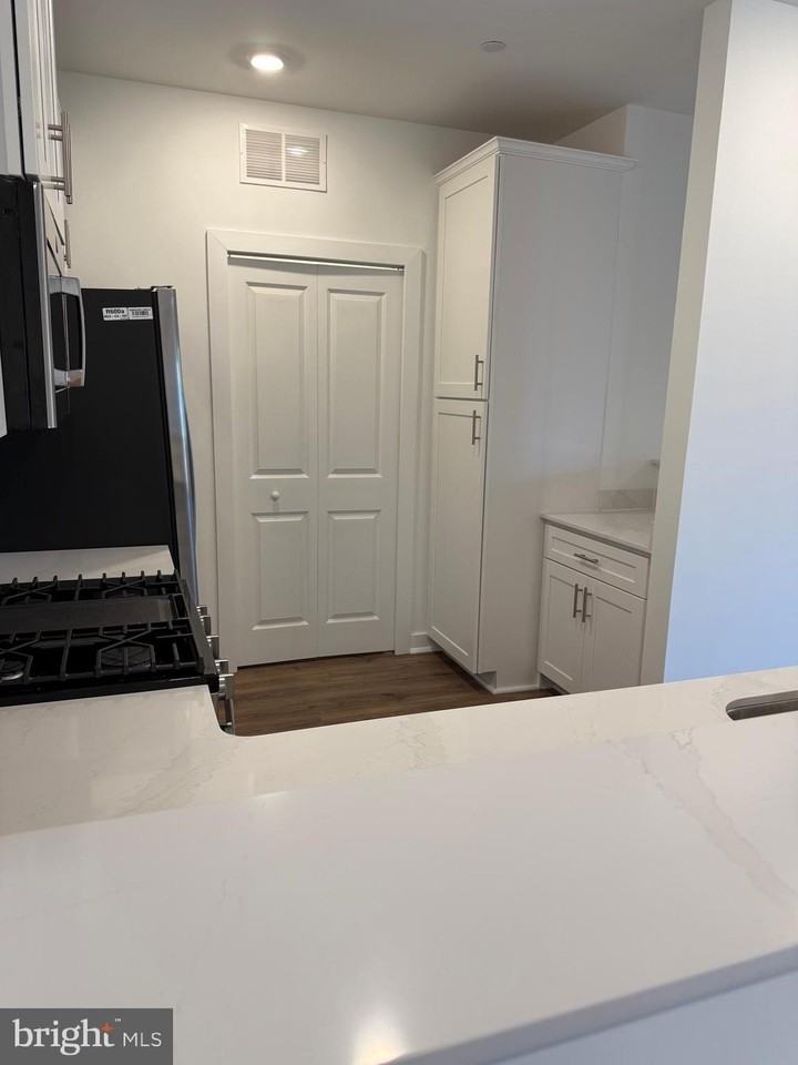 2204 Prince Hall Dr - Photo 6 of 22