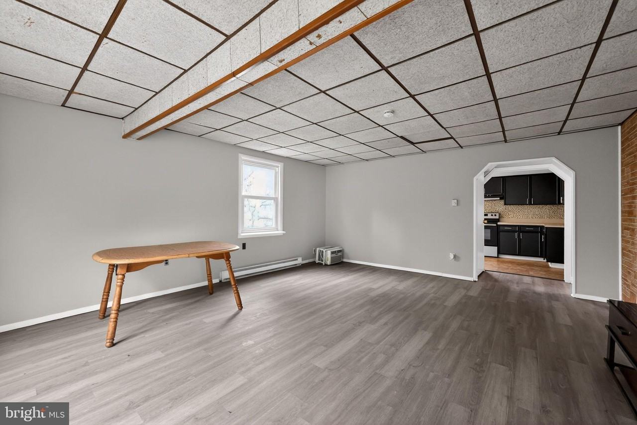 4225 Walsh Ave - Photo 6 of 30