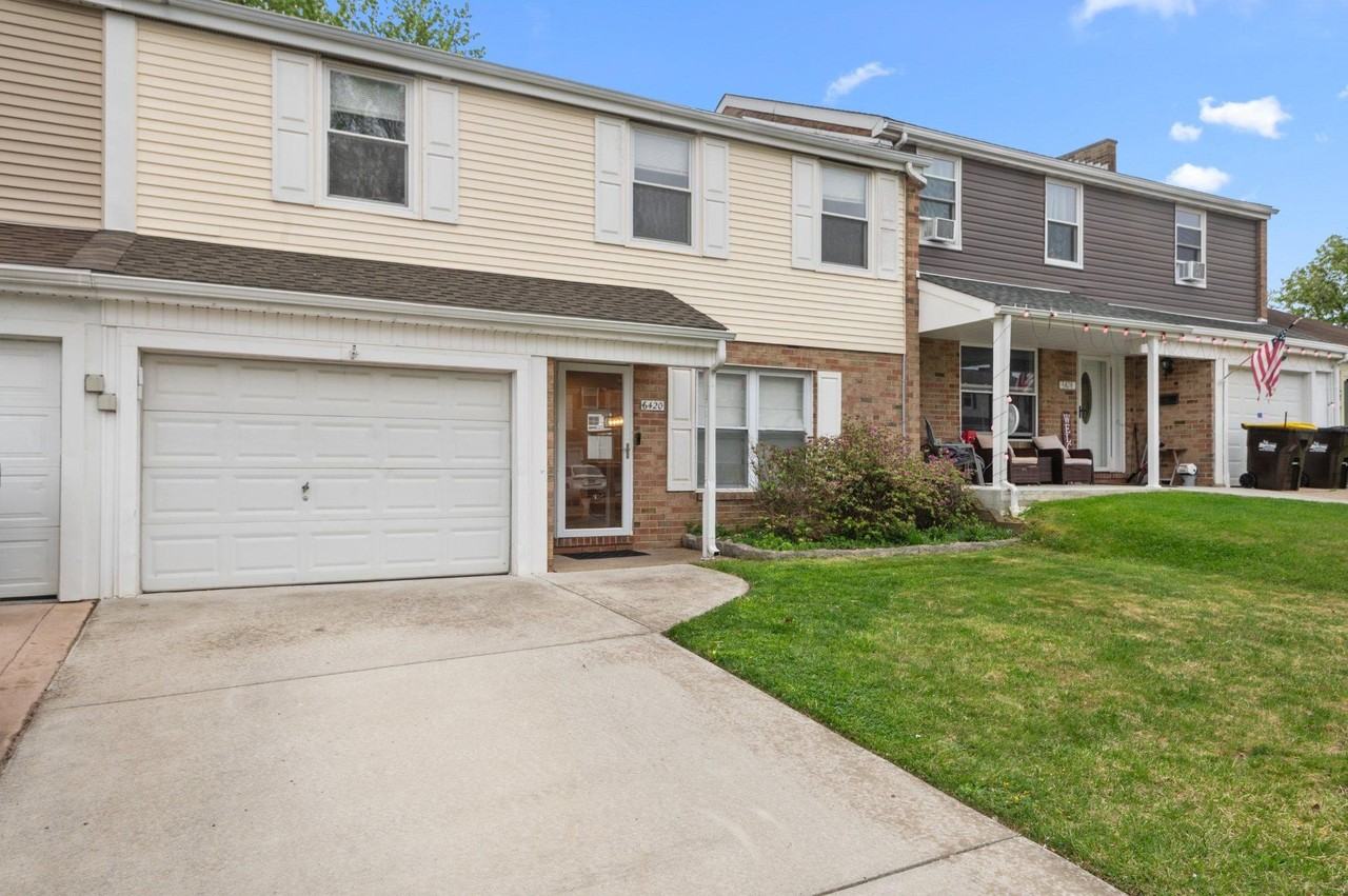 6420 Thomas Paine Ct - Photo 2 of 25