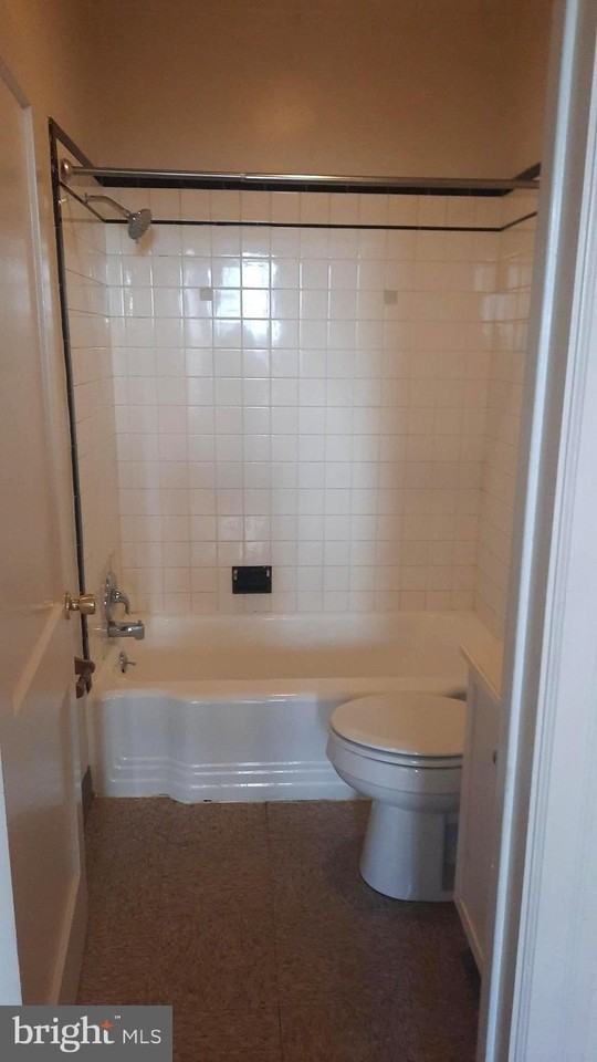 12 S Filbert St #A14 - Photo 5 of 7