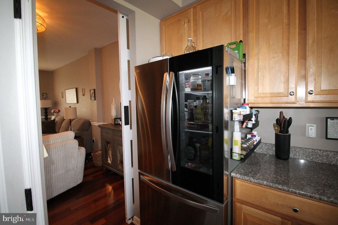 416 Kilgrass Ter - Photo 5 of 38