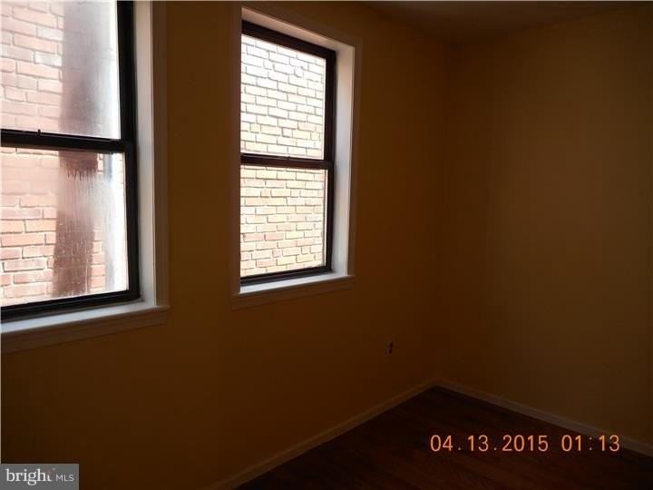 755 S Jessup St - Photo 5 of 6