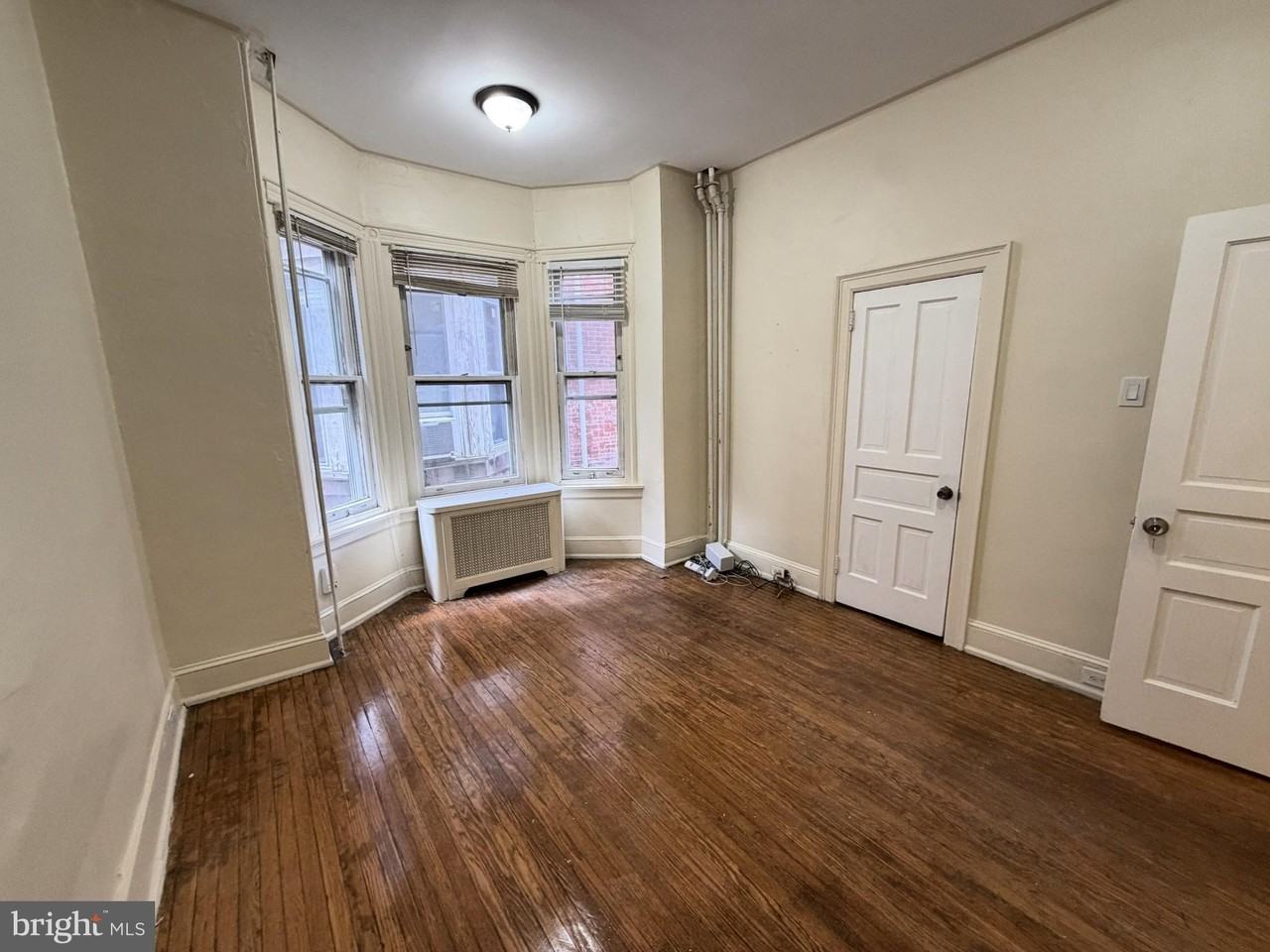 4718 Hazel Ave #1 - Photo 5 of 9