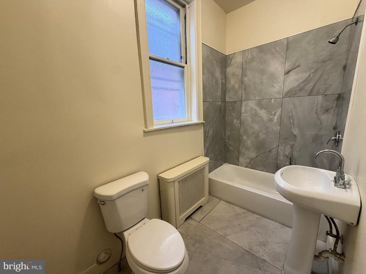 4718 Hazel Ave #1 - Photo 6 of 9