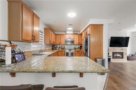 1611 W 208th St - Photo 7 of 23