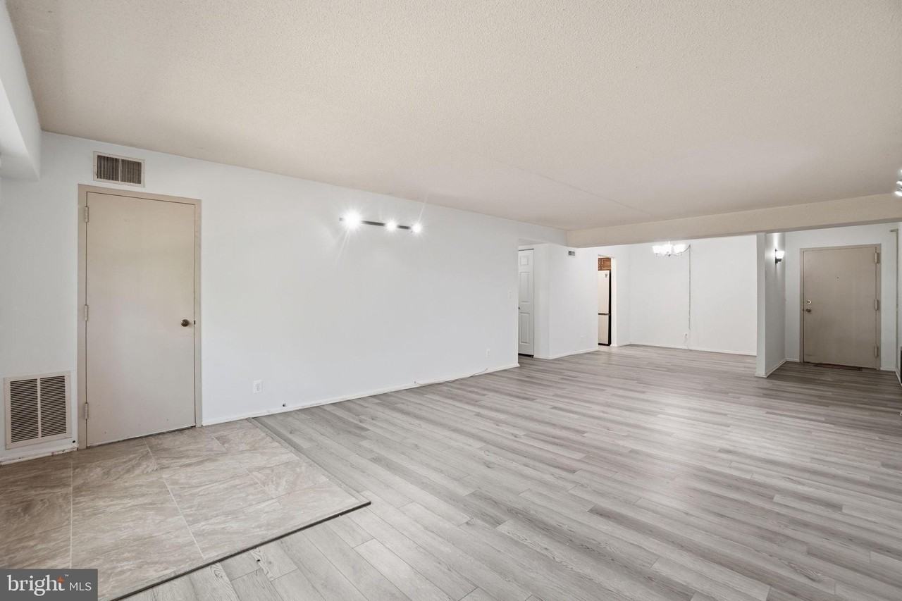 7651 Tremayne Pl #103 - Photo 3 of 25