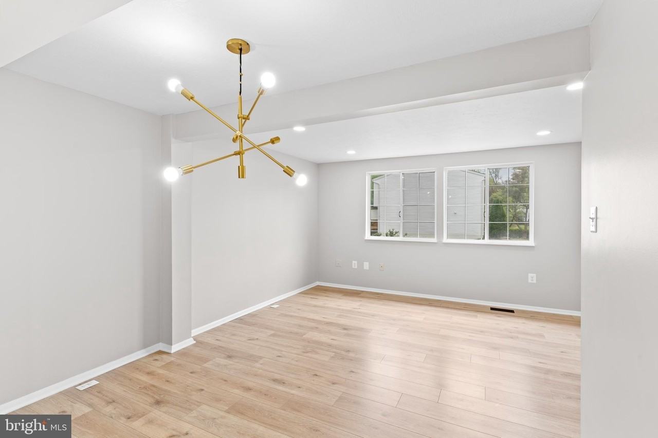 13619 Forest Pond Ct - Photo 7 of 23